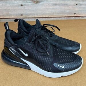 Nike Air Max 270 AIR270 Men’s Size 10 Black and White